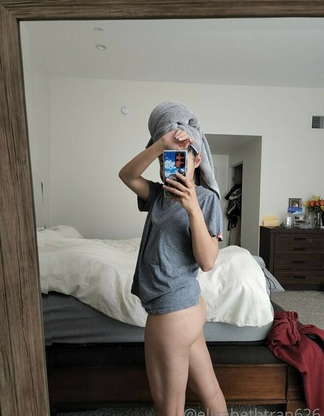 Elizabeth Tran art pornstar pic