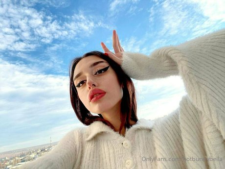 asyabunny naked model images