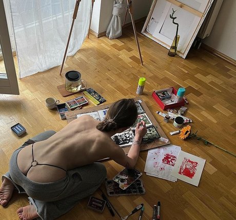 Lilbiii Sashatman star perfect gallery