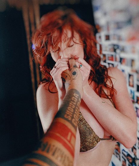 Ohrangutang pretty model images