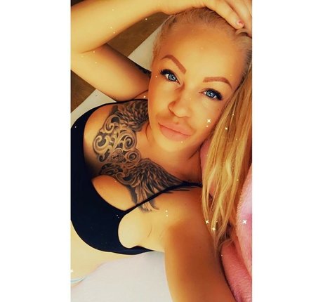 rozsacinti star sexy galleries