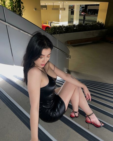 Bear Jocelyn pornstar image