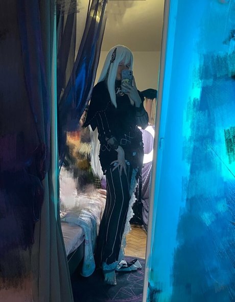 FrauRin star exclusive photo