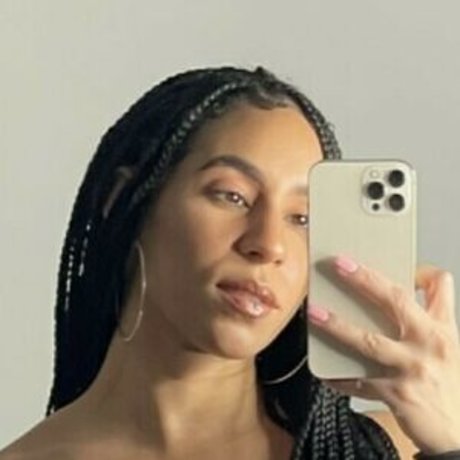 Playwithdkn naked pornstar photo