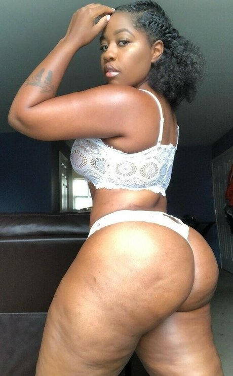 diorlips hot actress pic