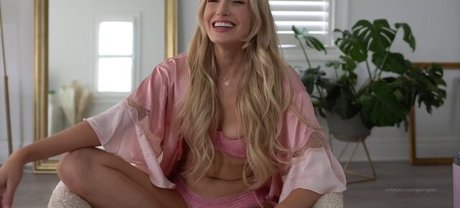 Gwengwiz erotic star images