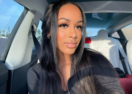 Aaliyah Foxxx model perfect photo