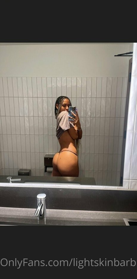 Aaliyah Foxxx free model gallery