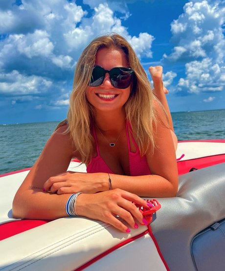 SamanthaSvoboda nice pornstar pic