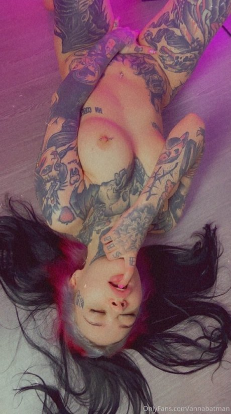 Anna Batman_ pornstar naked photos