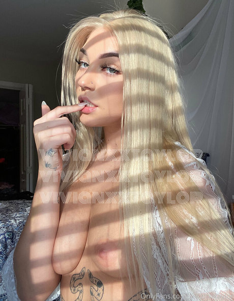 Vivianxxtaylor model nice galleries