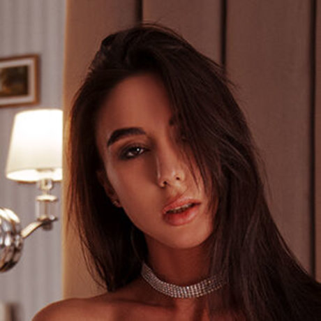 Innsee md sexy model image