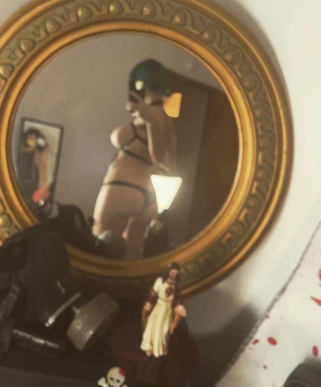 SilentMary pornstar naked galleries