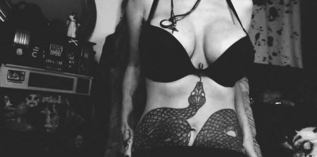 SilentMary pornstar free archive