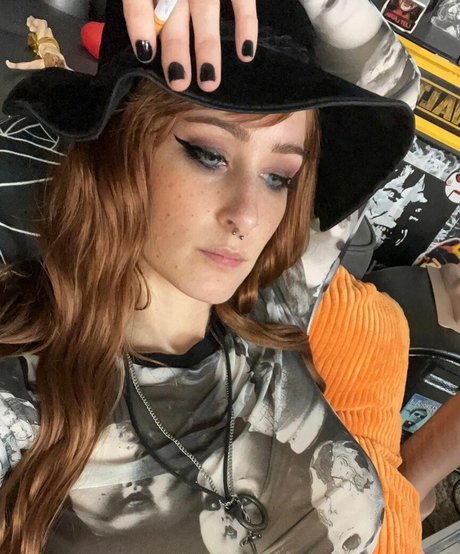 SilentMary star adult galleries