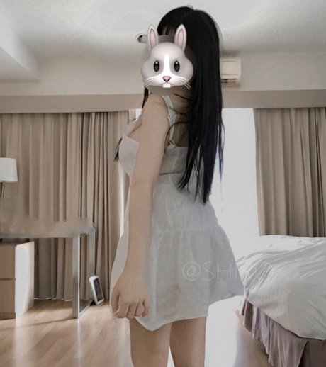 shiroissad erotic model gallery