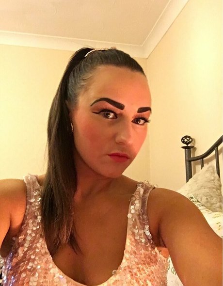 nadinetilley top model gallery