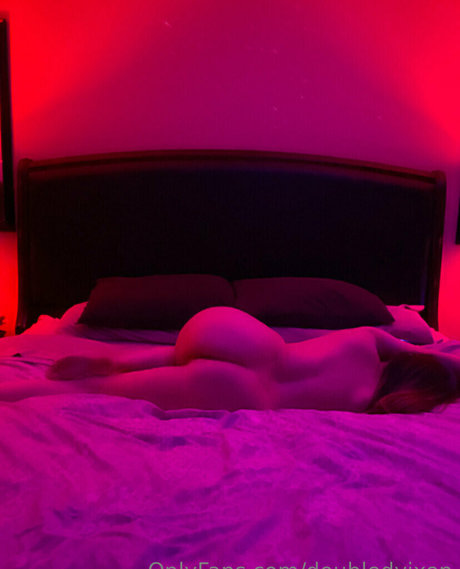 doubledvixen nude pornstar archive