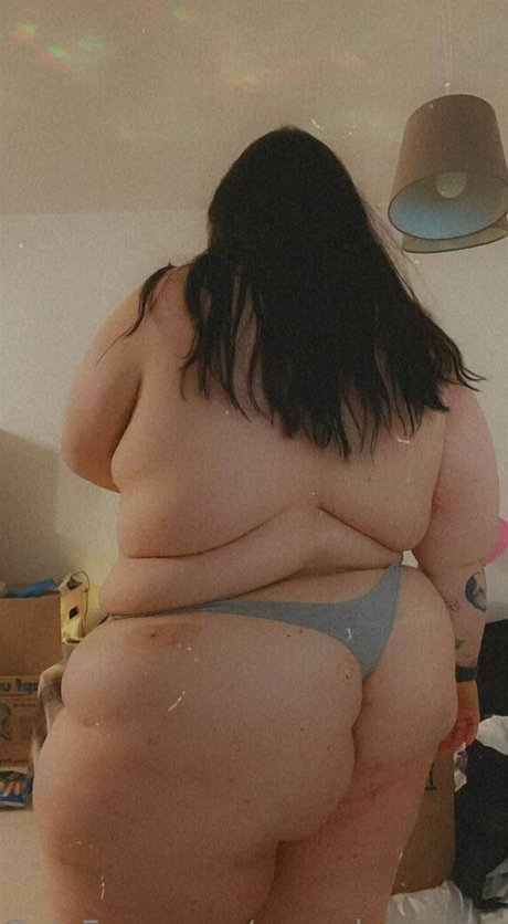 perla exclusive model art images