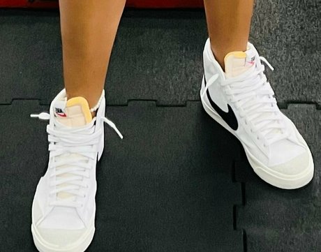 magicfeeet xxx pornstar photo