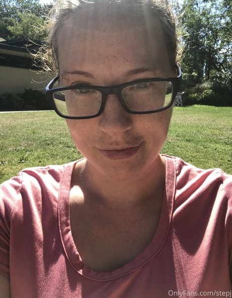 stepj star nudes images