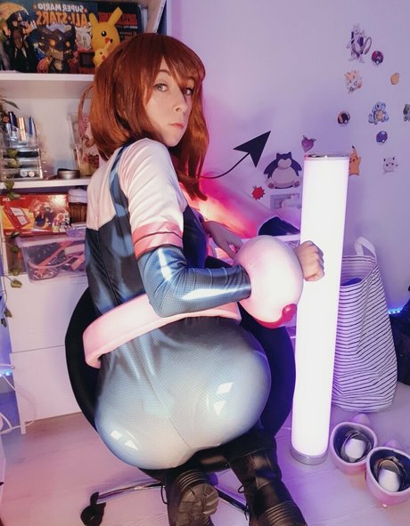 pityk cb art actress pics