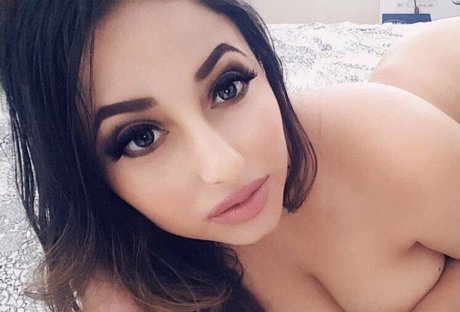 englishphoebe sexy actress image