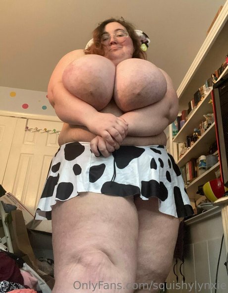 squishylynxie nudes actress gallery