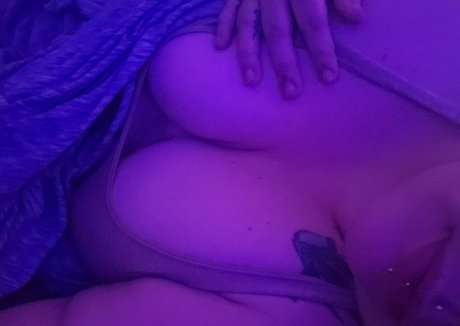 rhearune hot actress pic