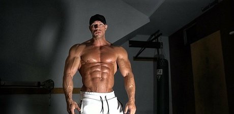 sean costin model xxx pictures