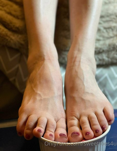 sweettoes4u nudes star img