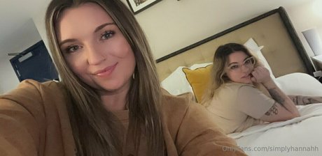 simplyhannahh sex pornstar gallery