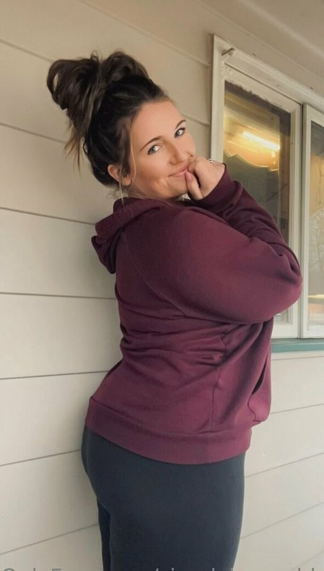 simplyhannahh high quality pornstar pic