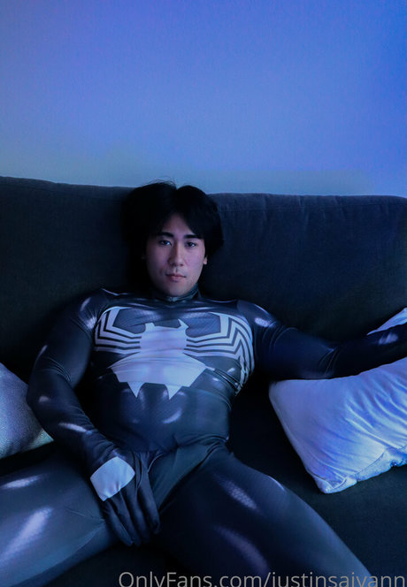 justinsaiyann model nice pics