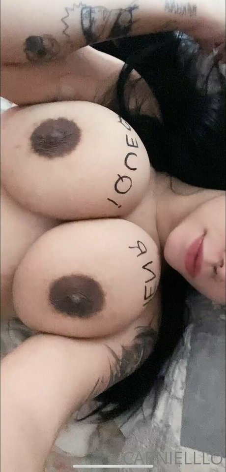 carnielllo model best pic