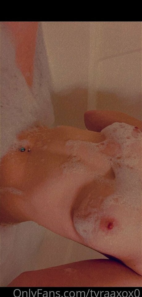 tyraaxox0 pornstar high quality image