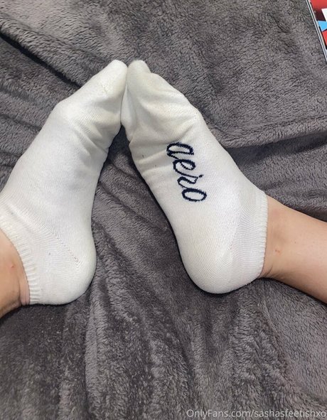 sashasfeetishxo sexy pornstar photos