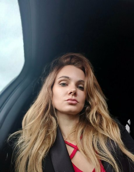 itsmekaro adult actress galleries