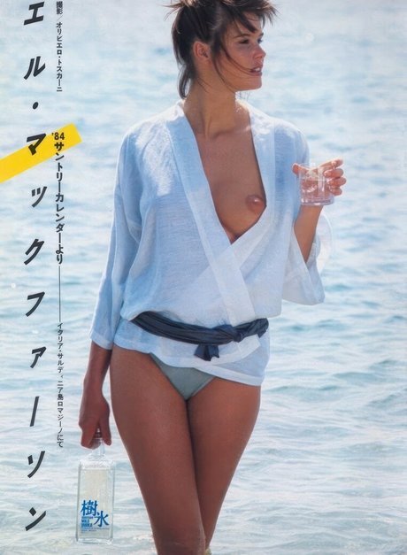 Elle Macpherson erotic star pic