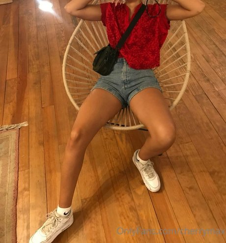 cherrymaxx exclusive model photo