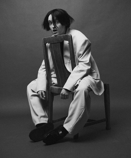 Bella Ramsey hd star pics