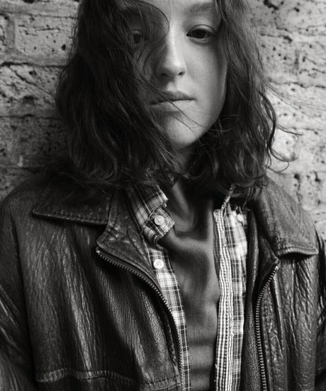 Bella Ramsey model beautiful galleries