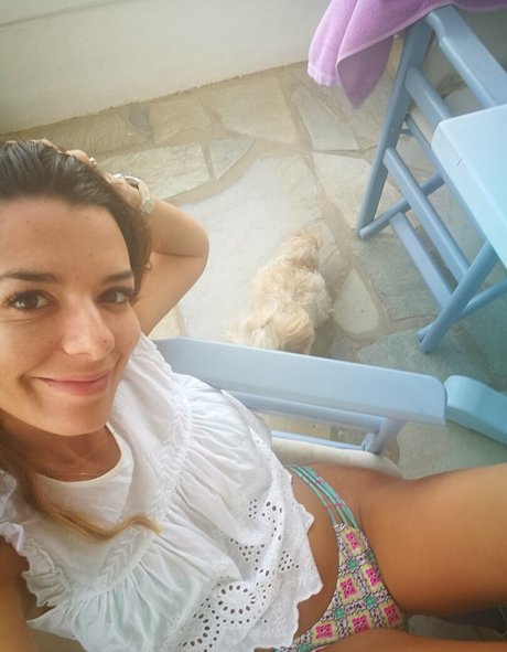 Nikoletta Ralli hot star pics