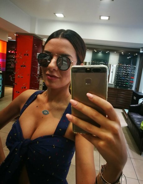 Nikoletta Ralli star erotic photos