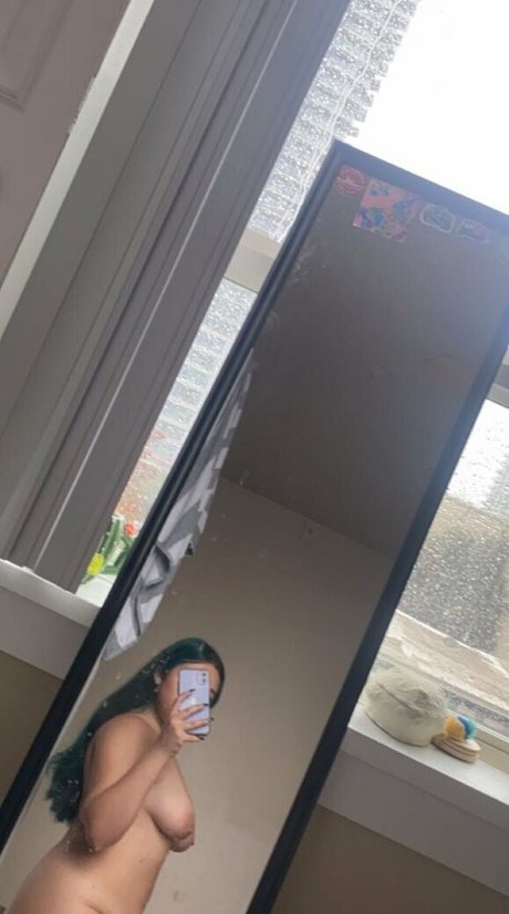 titskiii naked model galleries