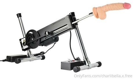 charlibella x free naked pornstar picture