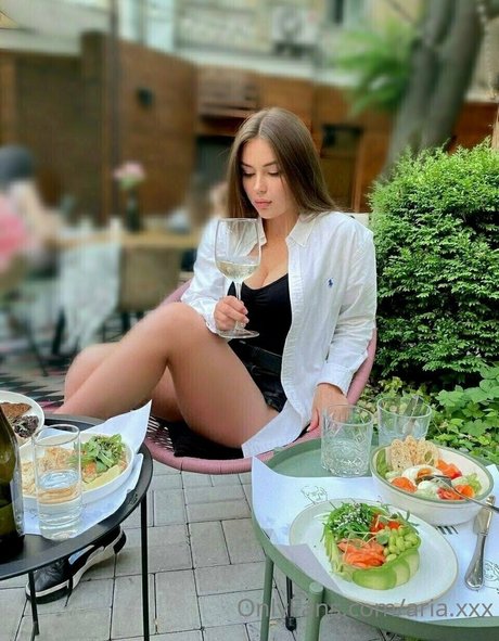 aria xxx pornstar beautiful archive