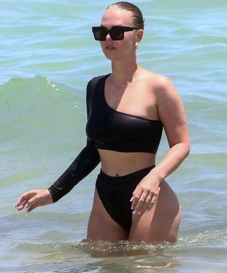 Bianca Elouise star hd photo