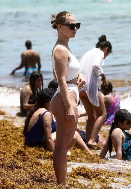 Bianca Elouise erotic star image