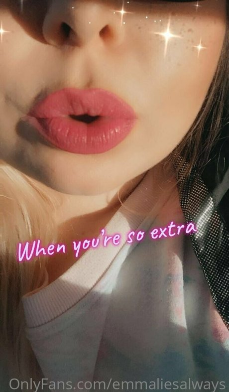 emmaliesalways model naked pic